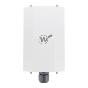 WatchGuard AP332CRpara exteriores con diseño resistente, cobertura estable y gestión remota para ambientes exigentes.